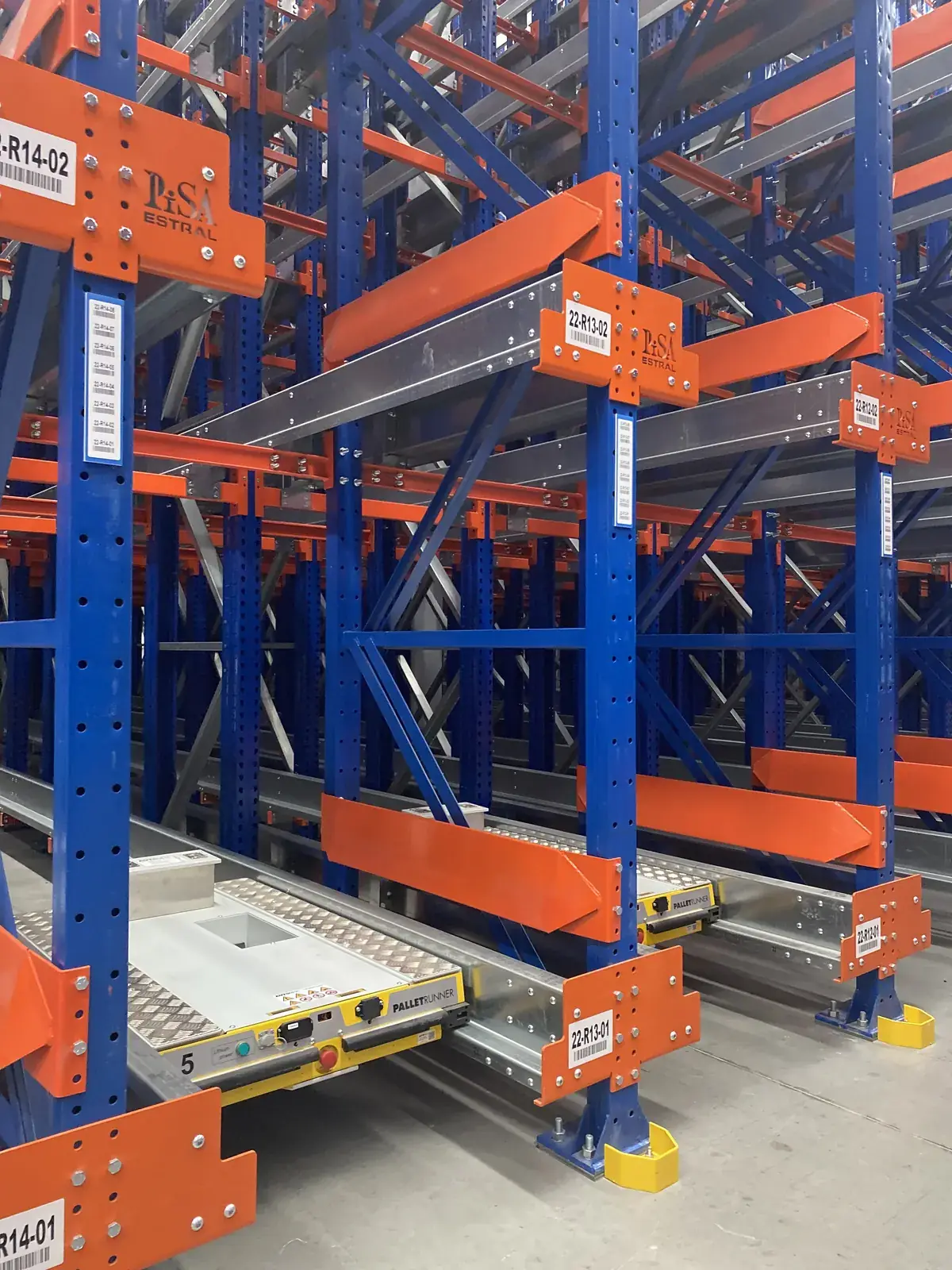 Detalle de la base del rack para satélite